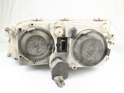 Right headlight VOLVO V40 Estate (645) 1.9 DI | BP27624257C29 