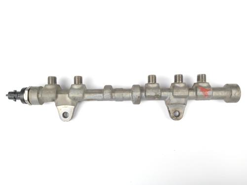 Used Injection rail OPEL CORSA D Hatchback Van (S07) [2006-2014]  11806342
