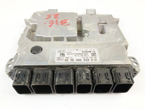 Used Engine control unit (ECU) MERCEDES-BENZ A-CLASS (W177) A 180 d (177.010) (116 hp) 28025856