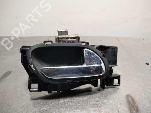 Used Rear right interior door handle Rear right interior door handle 9979220 9979220