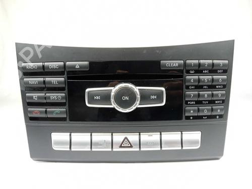 Used Radio Radio MERCEDES-BENZ E-CLASS (W212) E 200 CGI (212.048, 212.148) (184 hp) 12244840 12244840