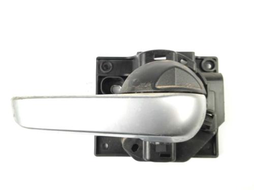 Used Rear right interior door handle Rear right interior door handle FIAT 500X (334_) 1.6 D Multijet (334AXA1B, 334AXA11) (120 hp) 16967934 16967934