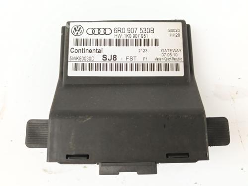 Used Electronic module VW POLO V (6R1, 6C1) 1.6 TDI (90 hp) 30697005