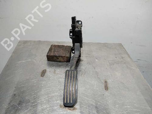 Used Pedal Pedal 9997057 9997057