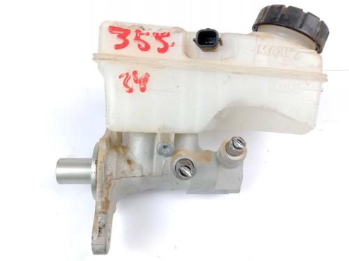 Used Brake master cylinder Brake master cylinder DACIA SANDERO II TCe 90 (B8M1, B8MA, B8AC) (90 hp) 18549852 18549852