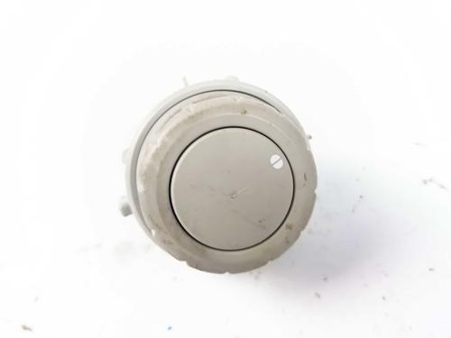 Used Switch Switch RENAULT SCÉNIC III (JZ0/1_) 1.2 TCe (JZ16) (132 hp) 30733932 30733932