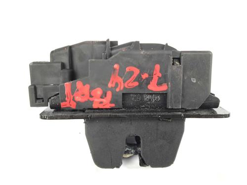 Fechadura da mala Fechadura da mala PEUGEOT 3008 II SUV (MC_, MR_, MJ_, M4_) 1.5 BlueHDi 130 (131 hp) 17495741 17495741