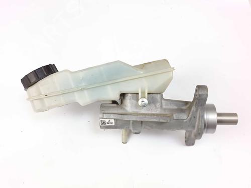 Brake master cylinder VOLVO V40 Hatchback (525) D2 | BP36997895M77 - Image 3