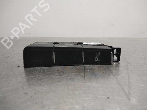 Used Switch Switch VW GOLF VII (5G1, BQ1, BE1, BE2) 1.5 TSI (150 hp) 14347847 14347847