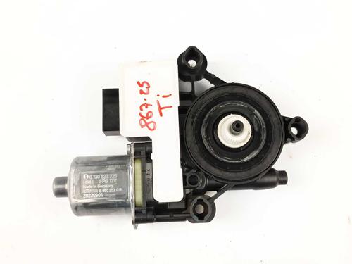 Used Left rear window motor Left rear window motor SKODA SUPERB III Estate (3V5) 2.0 TDI (150 hp) 40109708 40109708