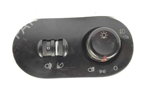 Used Headlight switch Headlight switch 13921749 13921749