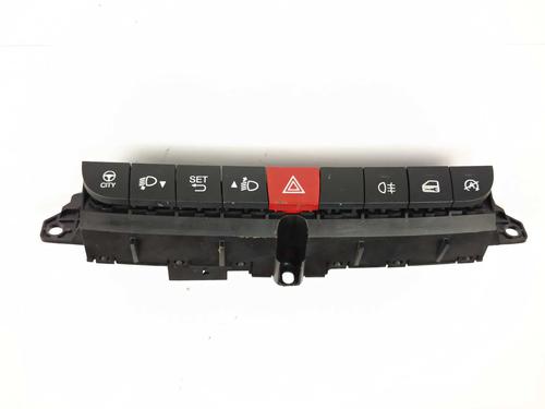 Used Switch Switch FIAT 500L (351_, 352_) 1.6 D Multijet (199LYD1B) (105 hp) 32720202 32720202