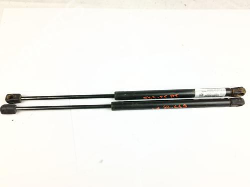 Used Tailgate lift support DACIA SANDERO II TCe 90 (B8M1, B8MA, B8AC) (90 hp) 29155738