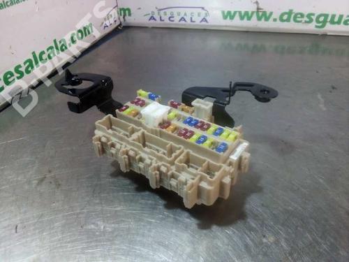 Used Fuse box Fuse box RENAULT KADJAR (HA_, HL_) [2015-2026] 10930174 10930174