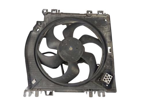 radiator-fan-renault-clio-iii-br01-cr01-2005-2006-2007-2008-2009-2010-2011-2012-2013-2014-40544091 main image