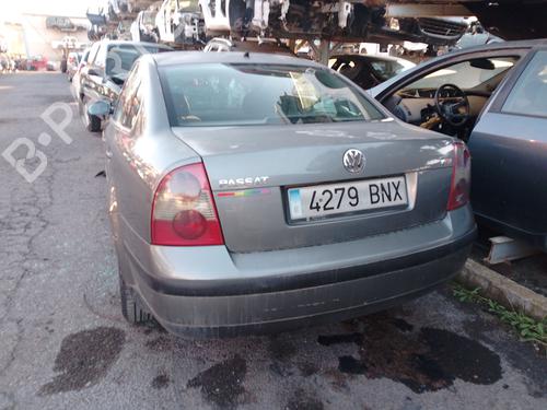 Left mirror VW PASSAT B5.5 (3B3) 1.9 TDI | BP22740940C26 
