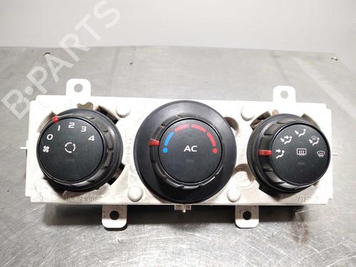 Used Climate control Climate control 10027170 10027170
