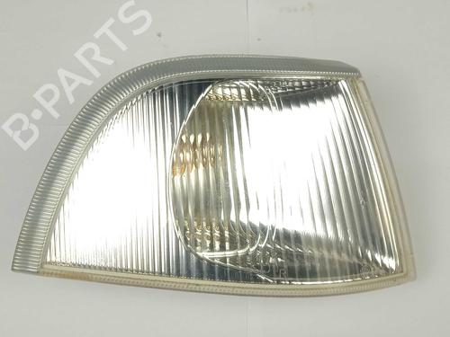 Used Right front indicator Right front indicator VOLVO S40 I (644) 1.9 DI (95 hp) 16724232 16724232