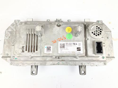 Instrument cluster SEAT LEON Sportstourer (KL8, KLD) 1.5 eTSI | BP29156551C47 