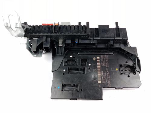 Used Fuse box MERCEDES-BENZ C-CLASS (W204) C 200 CDI (204.001) (136 hp) 18411333