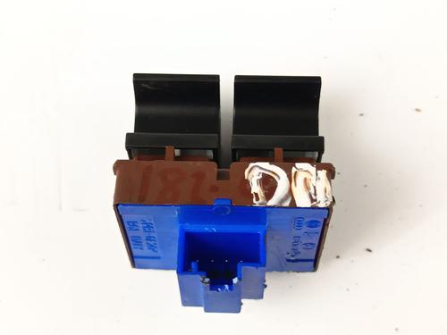 Switch VW CC B7 (358) 2.0 TDI | BP33469746I30 - Image 2