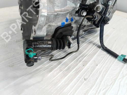 Gearbox KIA CARENS IV 1.7 CRDi | BP32366052M3 - Image 12