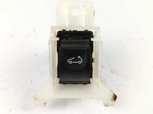 switch-dacia-sandero-iii-2021-29433066 main image
