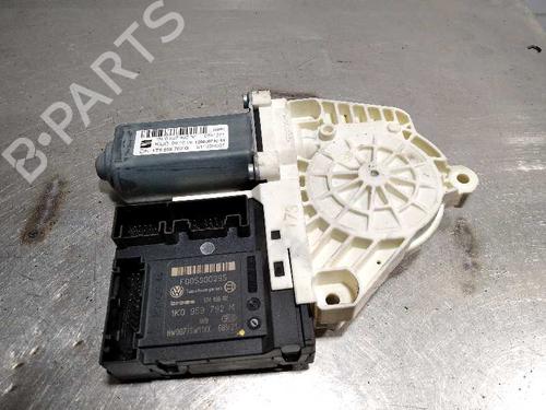 Used Right front window motor SEAT ALTEA XL (5P5, 5P8) [2006-2015]  25786190
