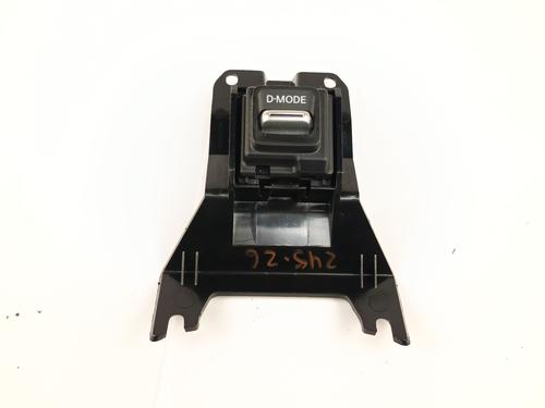 Used Switch Switch NISSAN JUKE (F16_) 1.0 (114 hp) 34138113 34138113