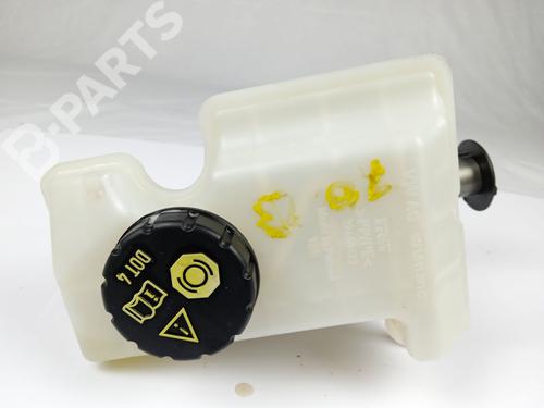 Brake master cylinder SKODA KAROQ (NU7, ND7) 1.0 TSI | BP12090782M77 