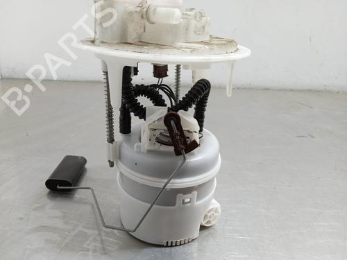 Used Fuel pump PEUGEOT 308 II (LB_, LP_, LW_, LH_, L3_) [2013-2021]  13025656