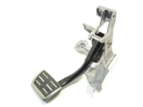 Used Break pedal Break pedal AUDI Q8 (4MN, 4MT) 45 TDi Mild Hybrid quattro (231 hp) 18407887 18407887