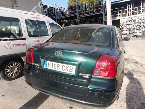 Venstre baglygte TOYOTA AVENSIS (_T25_) 2.0 D-4D (CDT250_, CDT250R) | BP30442481C34 