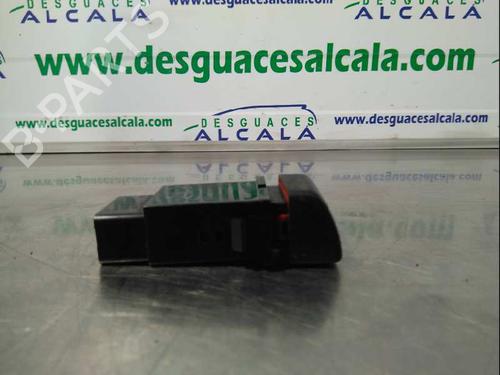 Warning switch HYUNDAI SANTA FÉ I (SM) 2.0 CRDi | BP14352944I22 
