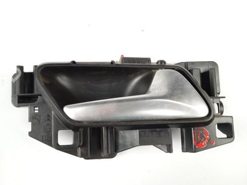 Rear right interior door handle PEUGEOT 5008 II (MC_, MJ_, MR_, M4_) 1.2 (MRHNYH, MRHNYW, MRHNSJ, MRHNSU, MRHNSM) (131 hp) 15766172