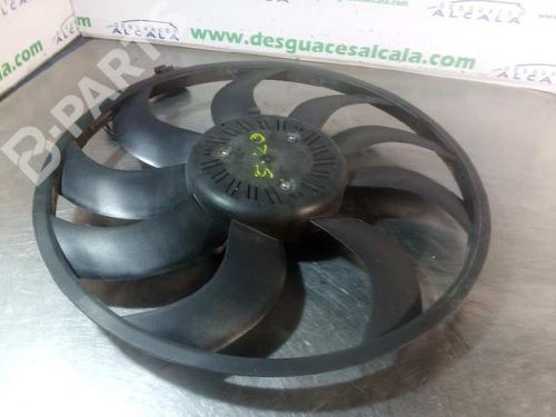Used Radiator fan BMW 3 Touring (F31) 318 d (150 hp) 10751886