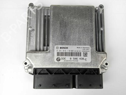Used Engine control unit (ECU) Engine control unit (ECU) BMW 5 (E60) 520 d (177 hp) 12147421 12147421