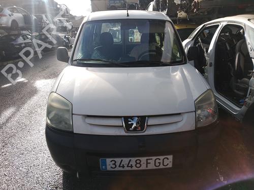 Right headlight PEUGEOT PARTNER MPV (5_, G_) 1.9 D | BP32228575C29