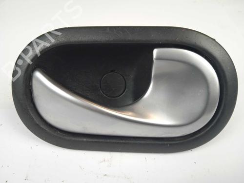 Used Front right interior door handle Front right interior door handle RENAULT MEGANE II Coupé-Cabriolet (EM0/1_) 1.9 dCi (120 hp) 18829749 18829749