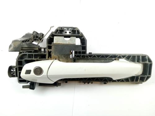 Used Front left exterior door handle MERCEDES-BENZ M-CLASS (W166) [2011-2015]  15215672