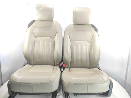Conjunto de bancos Conjunto de bancos LAND ROVER DEFENDER Station Wagon (L663) [2019-2026] 24978725 24978725