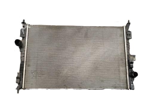 Used Water radiator Water radiator 37193007 37193007