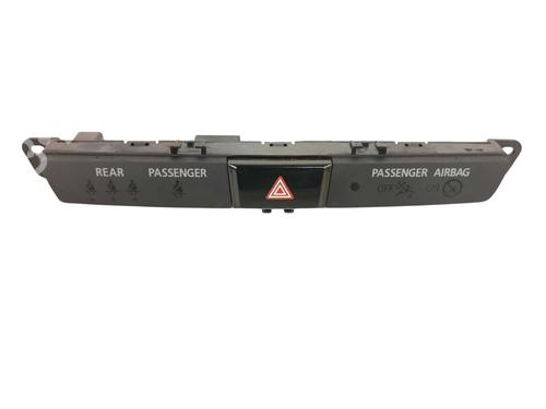 switch-mitsubishi-eclipse-cross-gk_-gl_-2017-40539297 main image