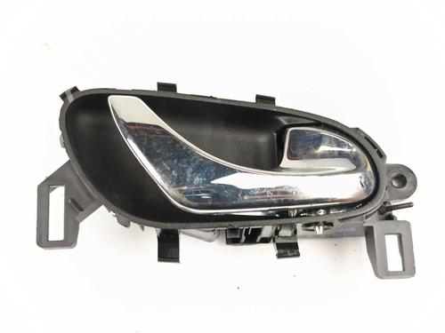 Used Front right interior door handle Front right interior door handle 30435014 30435014
