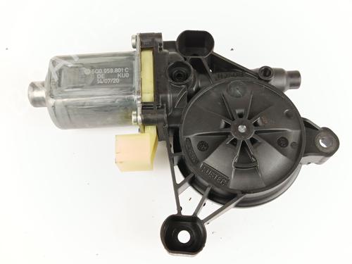 Used Left front window motor SEAT LEON Sportstourer (KL8, KLD) 1.5 eTSI (150 hp) 28620877