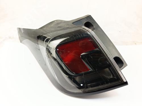 Used Left taillight OPEL CROSSLAND X / CROSSLAND (P17, P2QO) 1.5 (75) (110 hp) 31345897