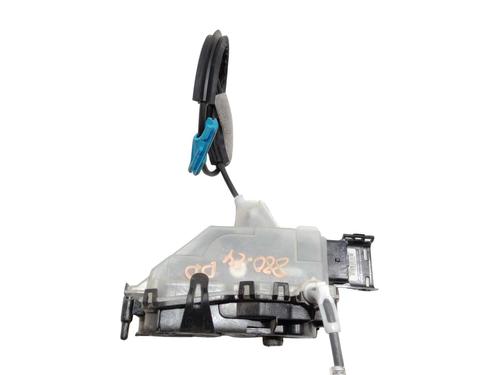 front-right-lock-peugeot-rifter-15-bluehdi-100-163433-2018-22741151 main image