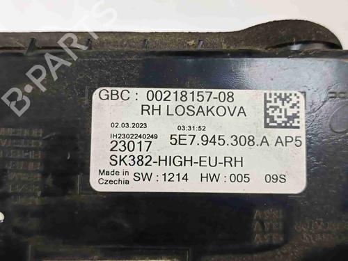 Right tailgate light SKODA OCTAVIA IV Combi (NX5, PV5) 2.0 TDi | BP36997241C80 - Image 4