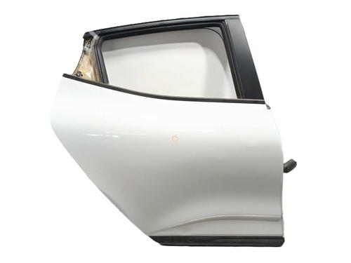 Puerta trasera derecha Puerta trasera derecha RENAULT CLIO V (B7_) 1.5 Blue dCi 85 (B7AG) (86 hp) 37486944 37486944