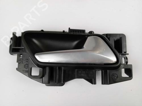 Used Front right interior door handle Front right interior door handle 27202720 27202720